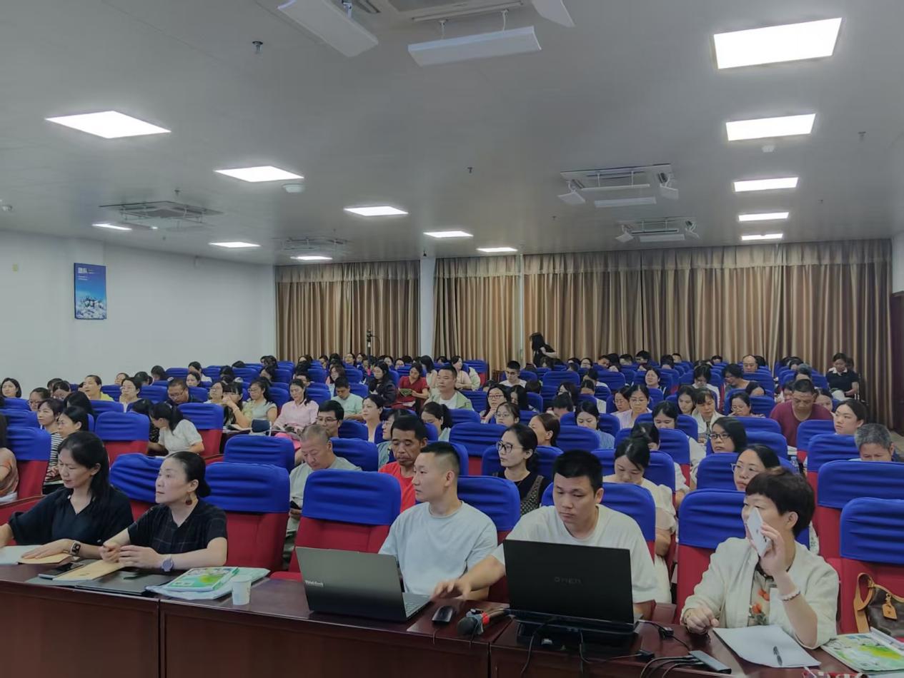 南平市2025年初中英语科普·仁爱版新教材培训圆满结束(图2)